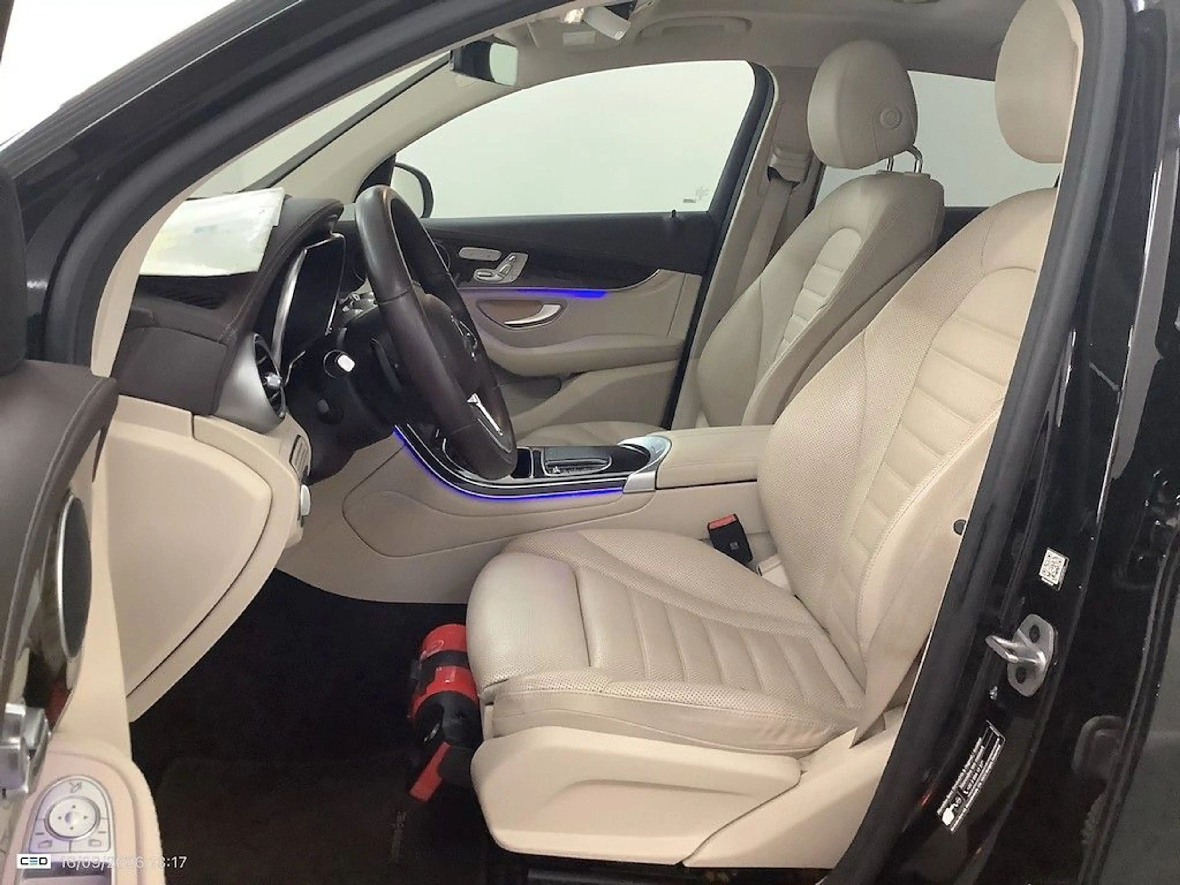 Mercedes-Benz GLC 300 e Coupe 4Matic leder Pano Plug in Hibrid — photo 10
