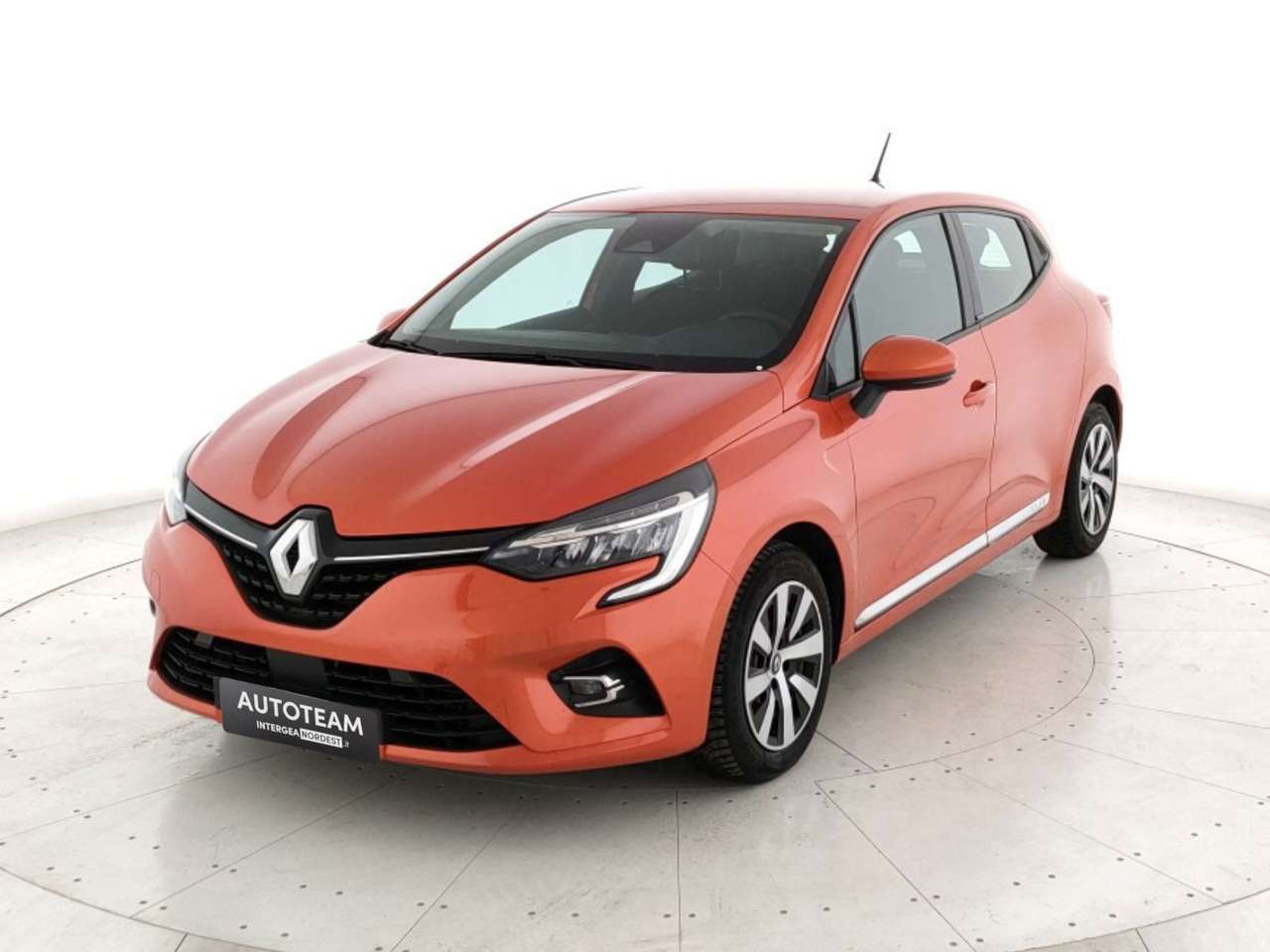 Renault Clio 1.6 E-Tech hybrid Zen 140cv auto