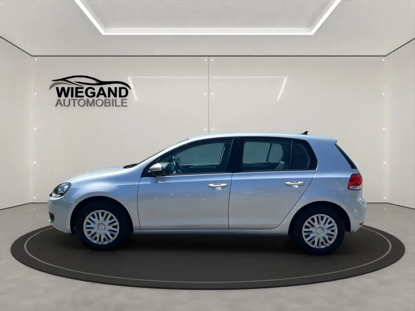 Volkswagen Golf 1.2 TSI TRENDLINE+STDH+RADIO+PARK PILOT Срібний - 2