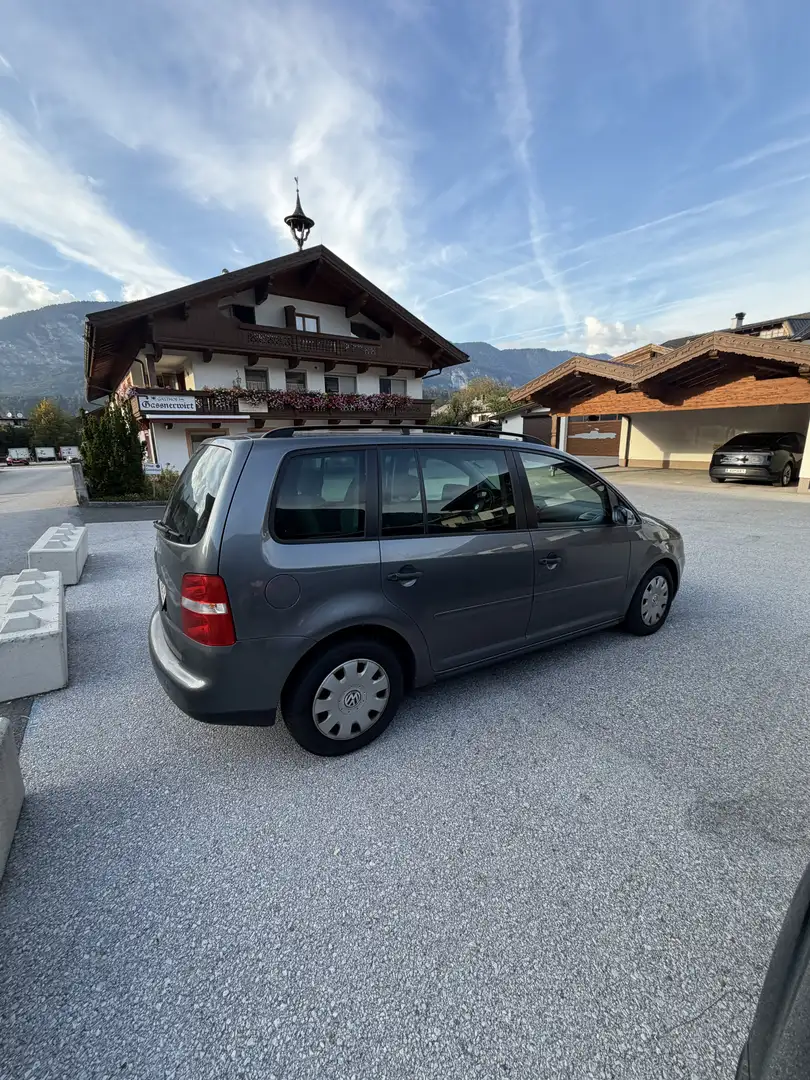 Volkswagen Touran Conceptline 1,9 TDI - 1