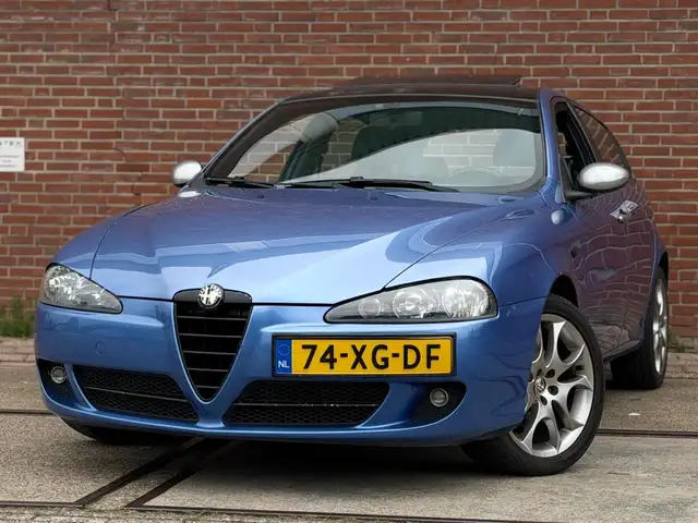 Alfa Romeo 147 1.6 TS Collezione II |Clima |CruiseC |Schuifdak