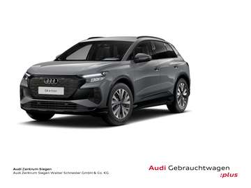 Q4 45 e-tron Navi LED Optik schwarz
