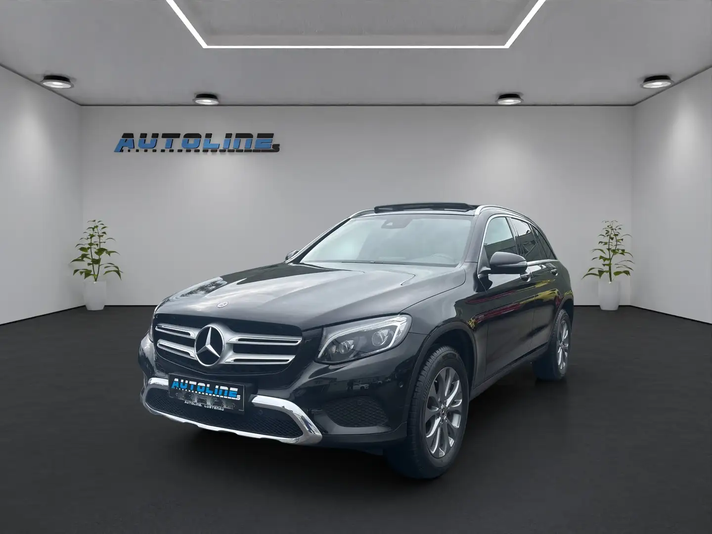 Mercedes-Benz GLC 350 E PLUG-HYBRID 4-Matic *KAMERA* *PANO* *NAVI* *LED* Schwarz - 1