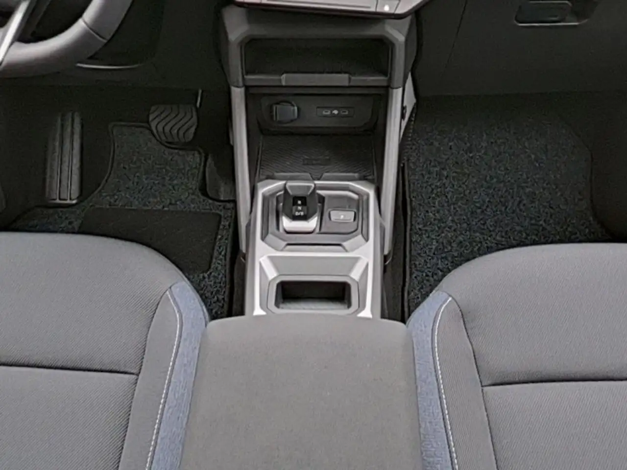 Dacia Duster 2026 — фото 14