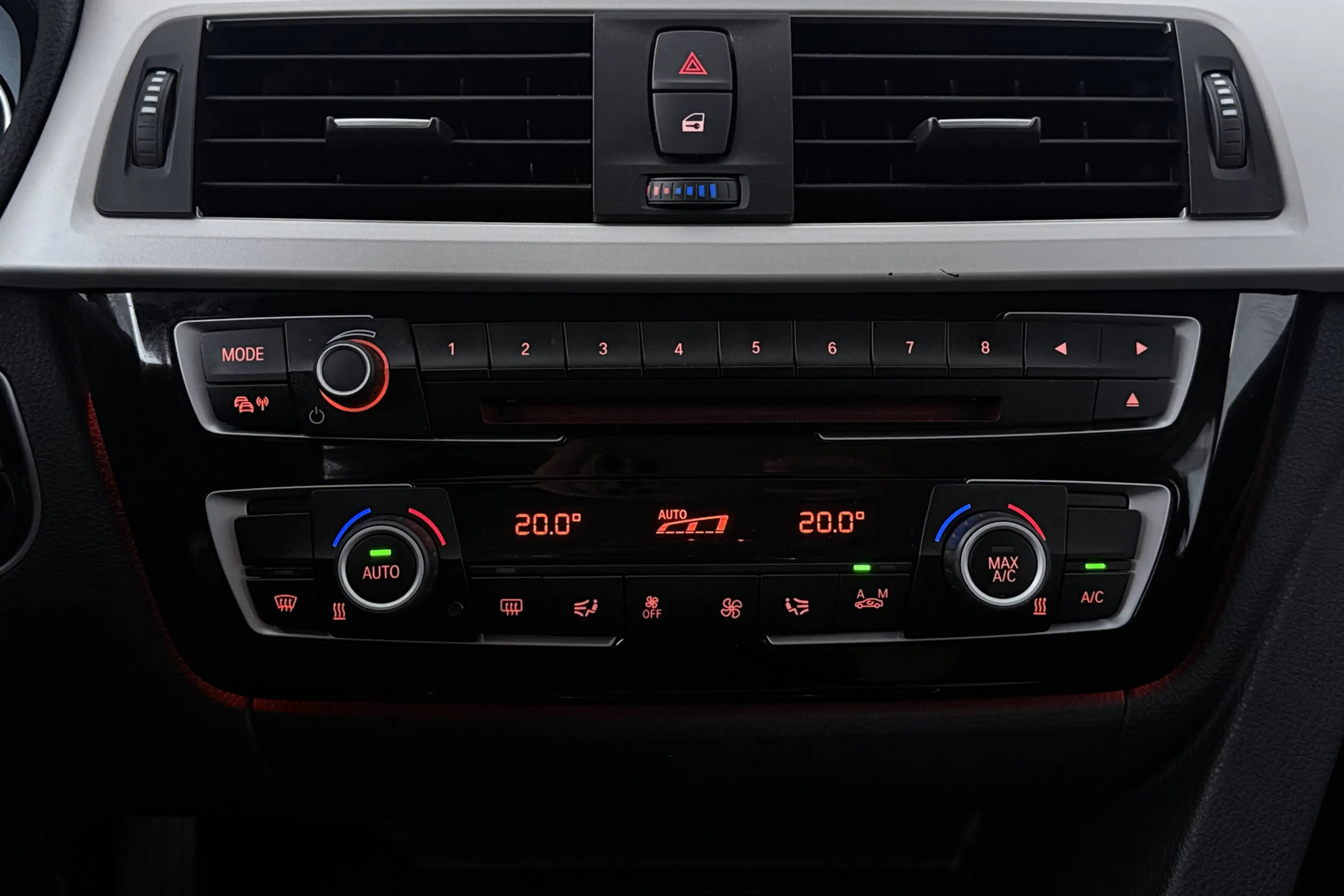 BMW 320 3-serie Touring 320i Centennial Executive (CRUISE — photo 15