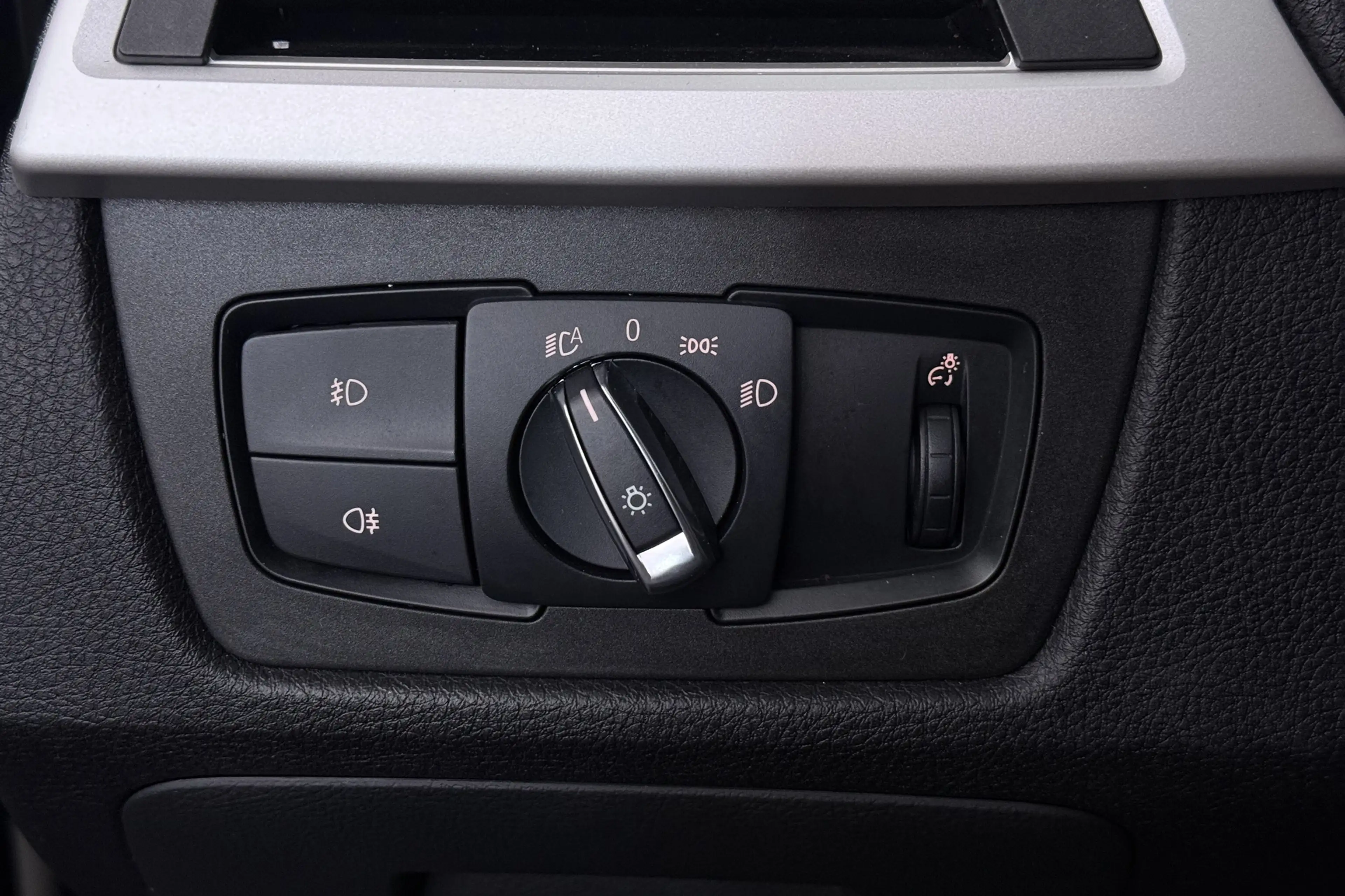 BMW 320 3-serie Touring 320i Centennial Executive (CRUISE — photo 7