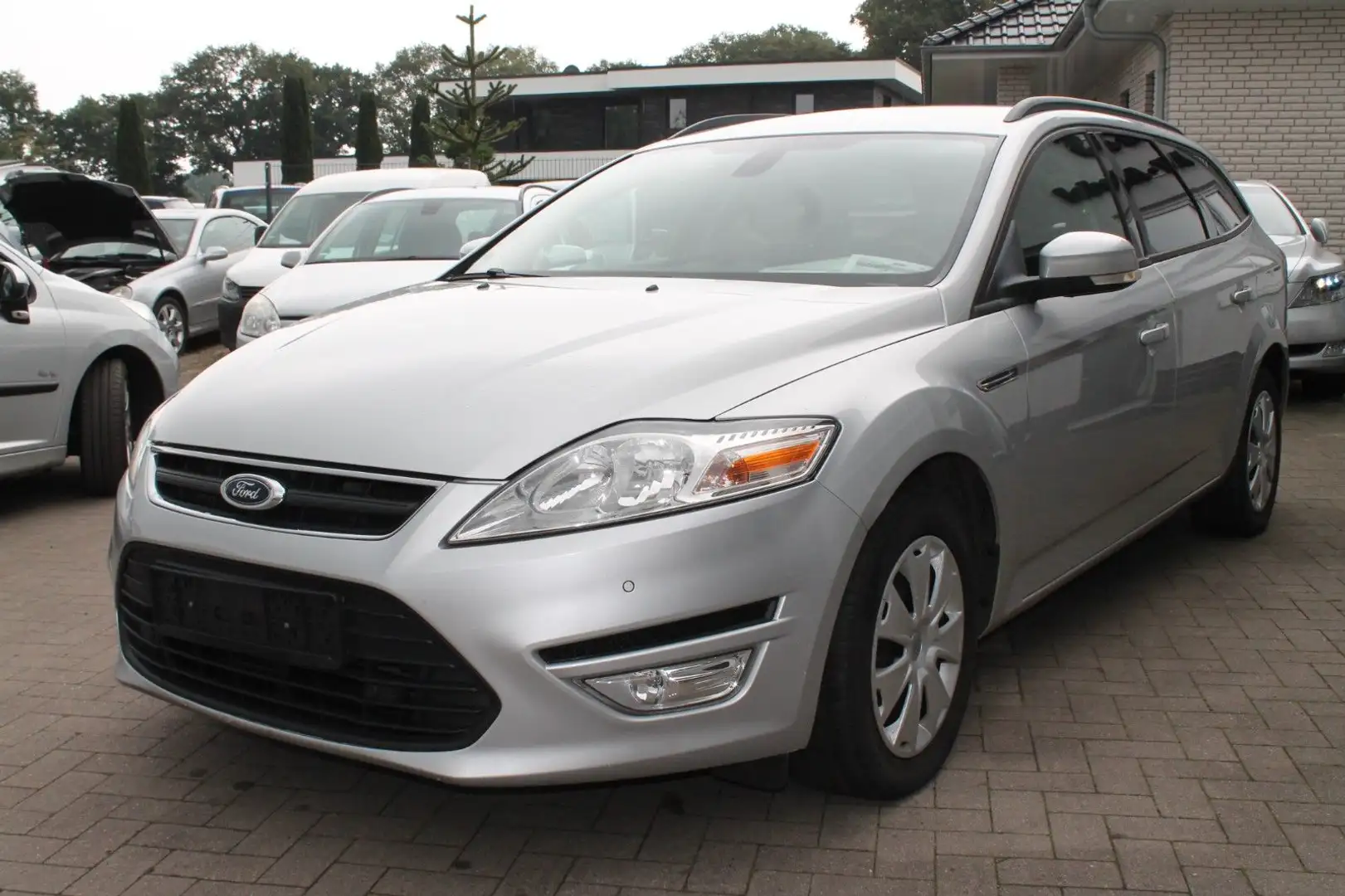 Ford Mondeo Turnier Trend Silber - 1