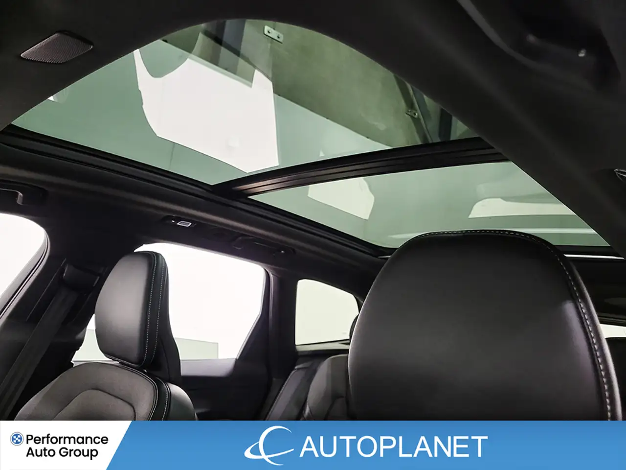 Volvo XC60 снимка Volvo XC60