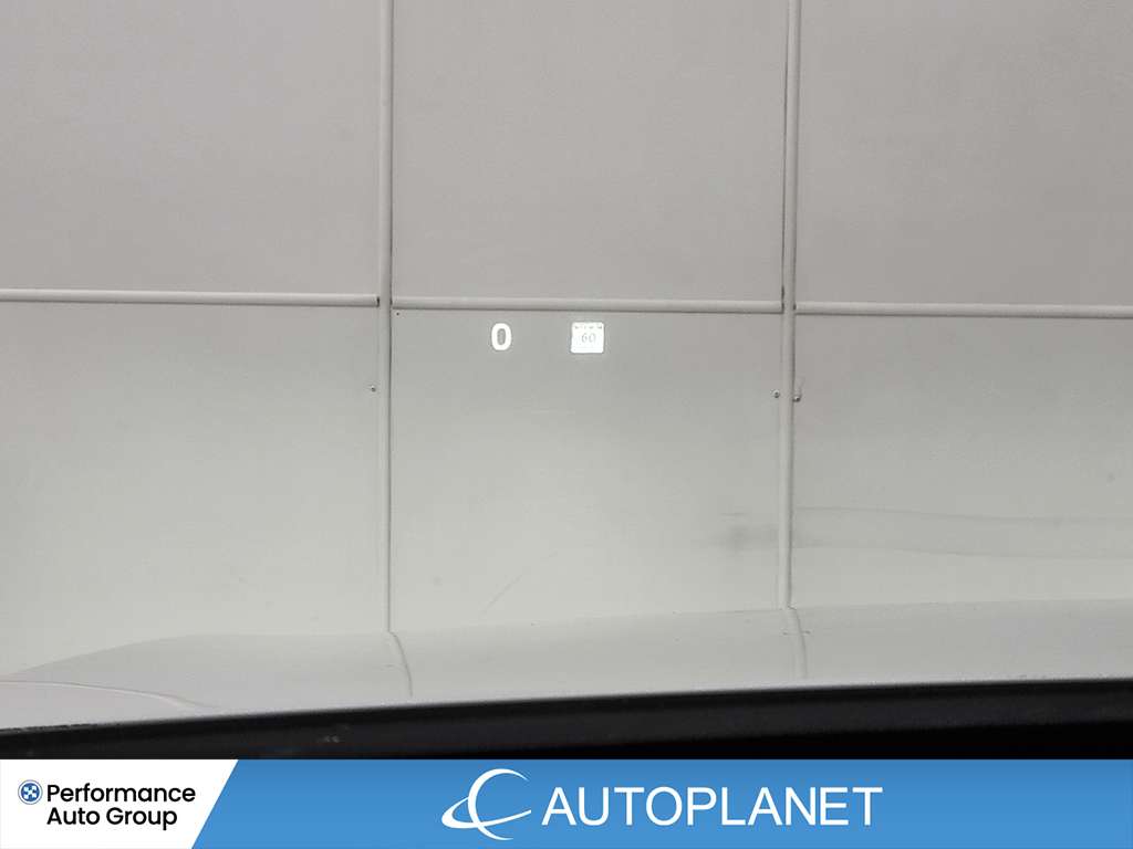 2022 Volvo XC60 T8 R-Design AWD, Plug-In Hybrid,Heads Up Display thumb 31