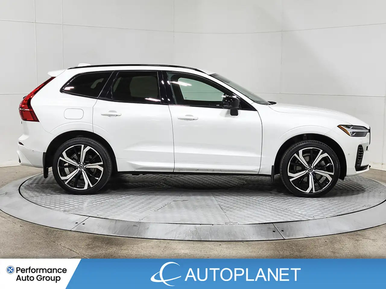 Volvo XC60 снимка Volvo XC60