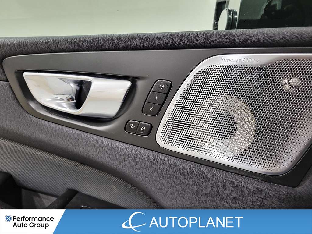 2022 Volvo XC60 T8 R-Design AWD, Plug-In Hybrid,Heads Up Display thumb 42