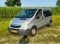 Opel Vivaro Vivaro Combi 2.0i L1H1 BENZINE 9 Persoons Marge Szary - thumbnail 1
