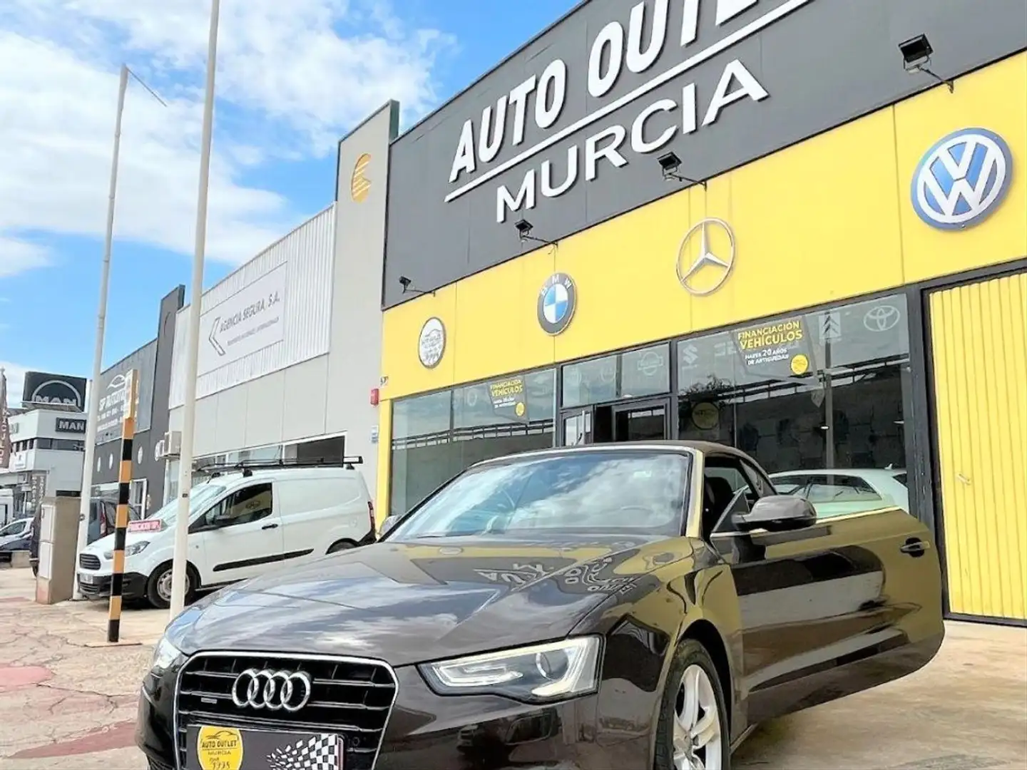 Audi A5 Cabrio 3.0TDI quattro S-Tronic 245 Noir - 1