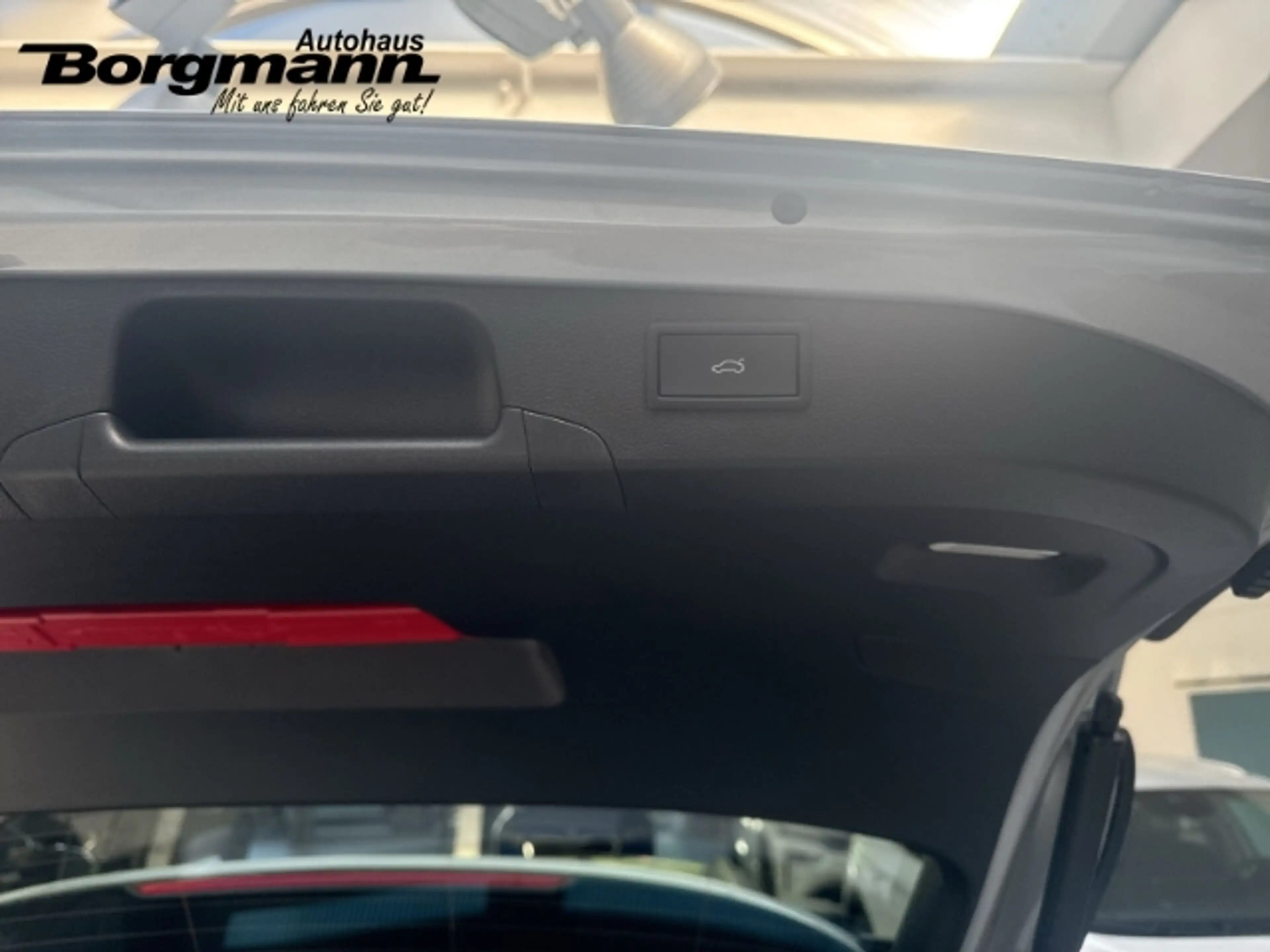 Skoda Superb Combi L&K 2,0 TSI HUD AD AHK Navi Leder Massage — photo 10