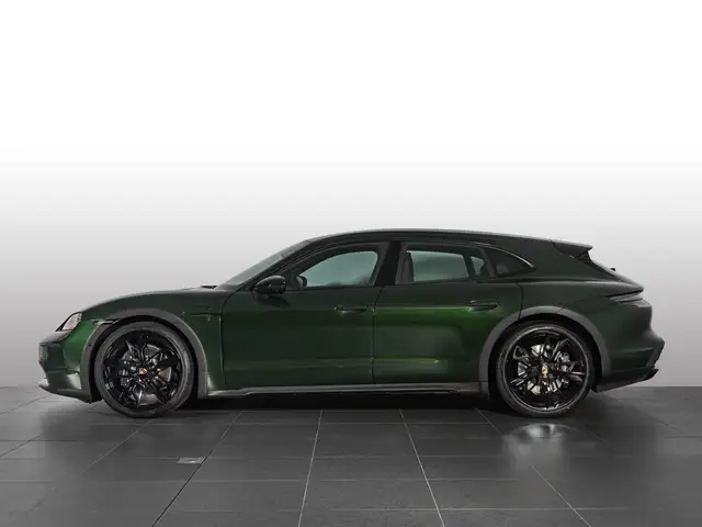 Porsche Taycan view 3