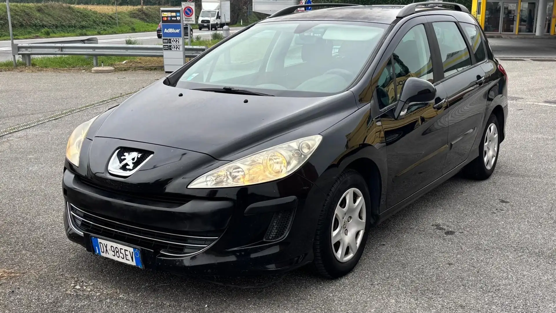 Peugeot 308 308 I 2007 SW SW 1.6 hdi 16v Premium 110cv fap Noir - 1