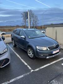 Combi Scout 2,0 TDI 184 DSG6 4x4