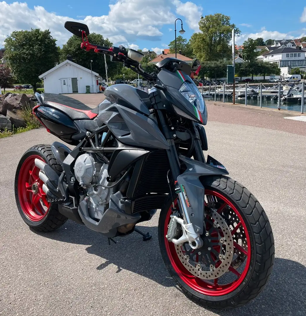 MV Agusta Rivale 800 Чорний - 1