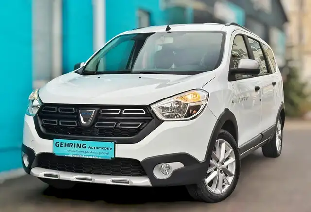 Dacia Lodgy Stepway AHK Klima Sitzhzg CarPlay Allwette