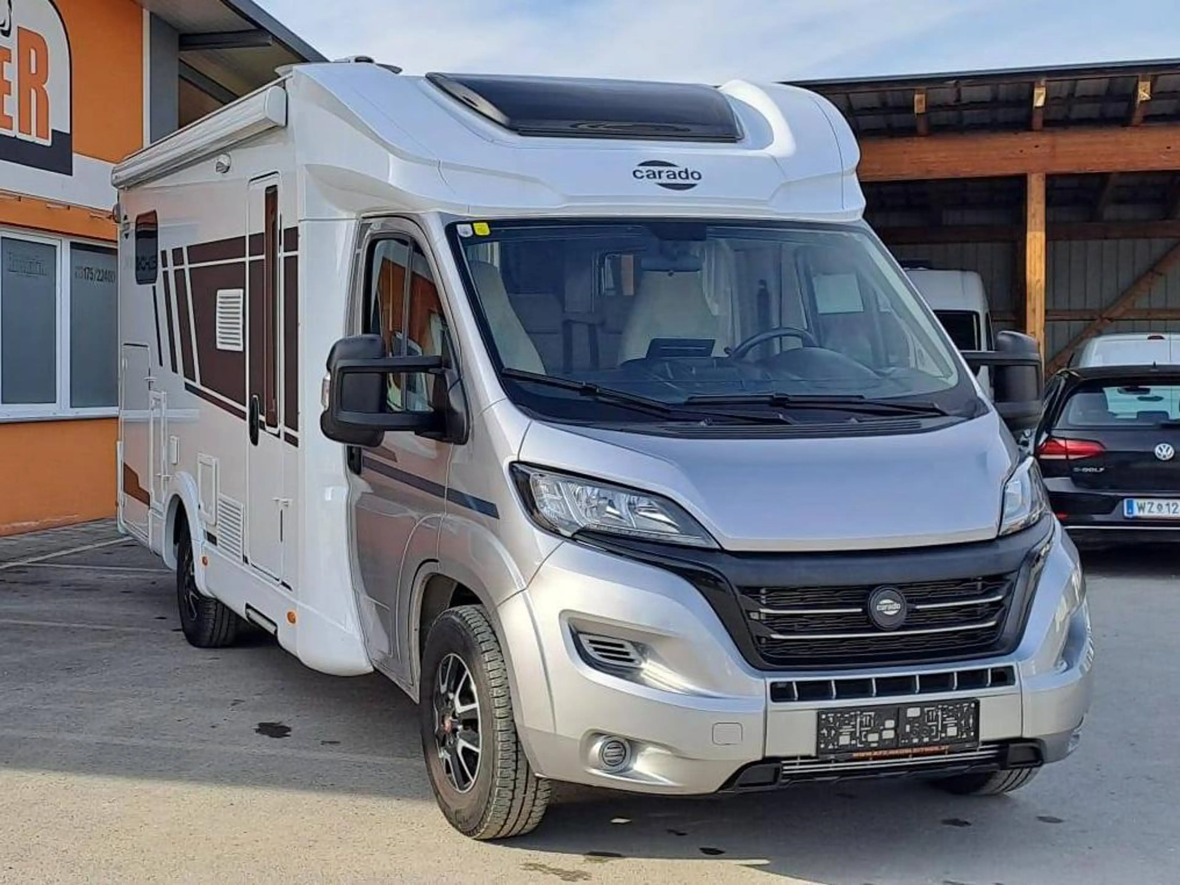 Caravans-Wohnm Carado T338 — photo 2