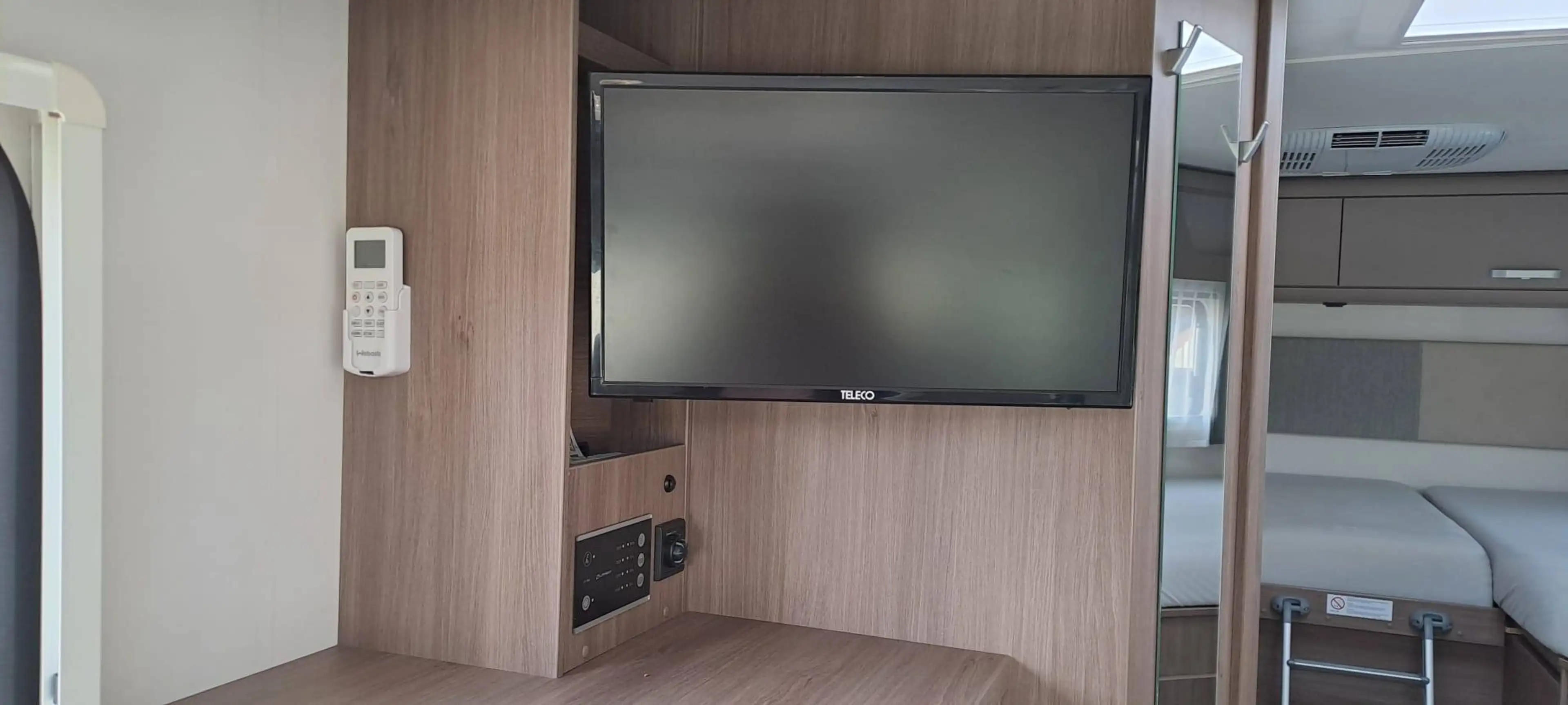 Caravans-Wohnm Carado T338 — photo 4