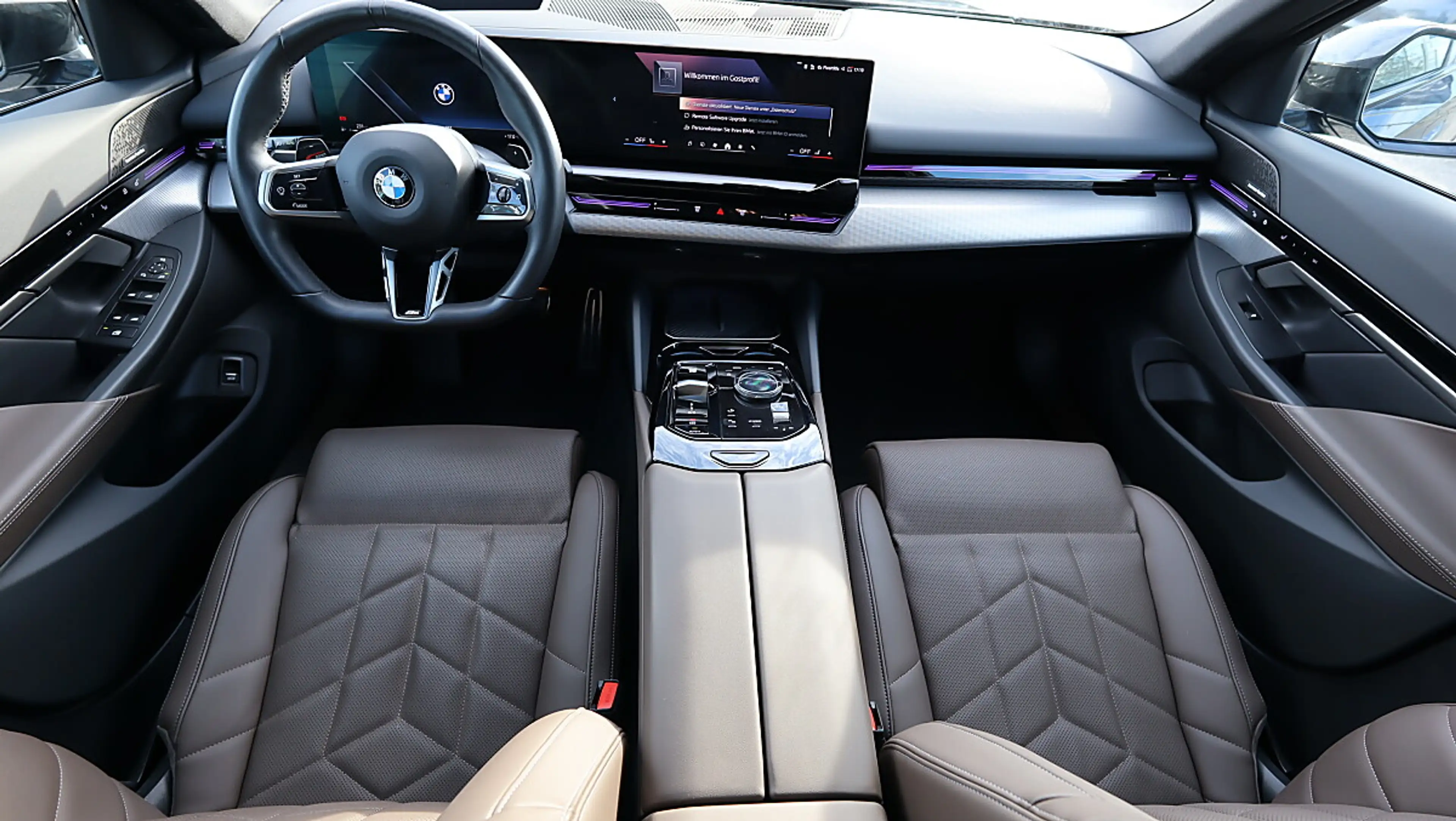 BMW 540 d xDrive Touring M Sport Driving Assistent Pro ... — photo 6