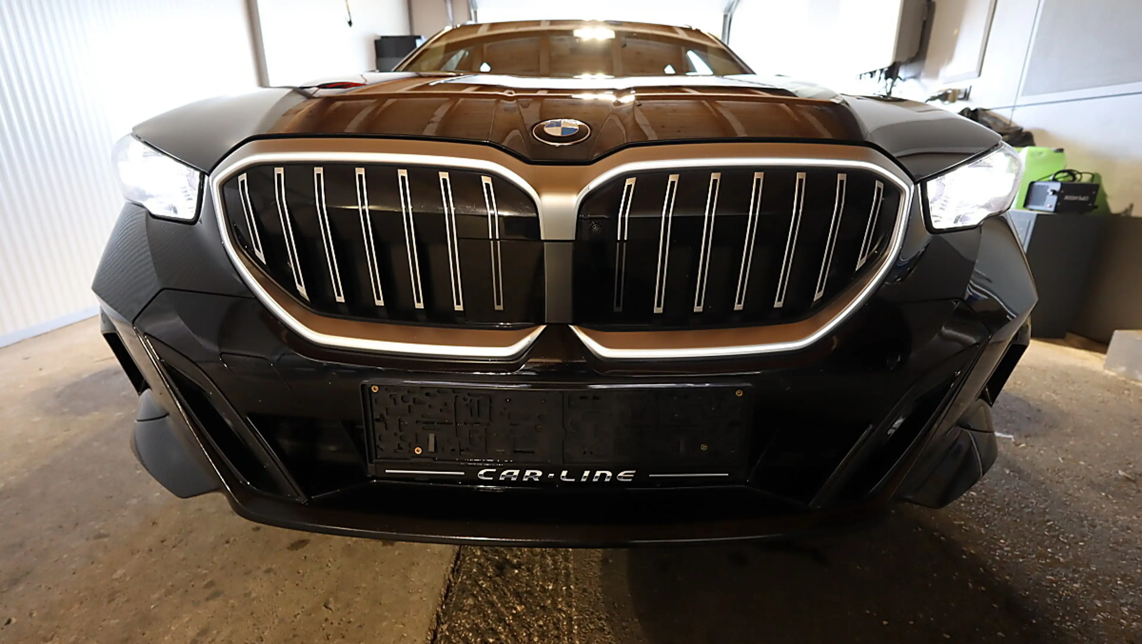 BMW 540 d xDrive Touring M Sport Driving Assistent Pro ... — photo 11
