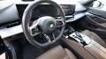 BMW 540 d xDrive Touring M Sport Driving Assistent Pro ... Schwarz - thumbnail 8
