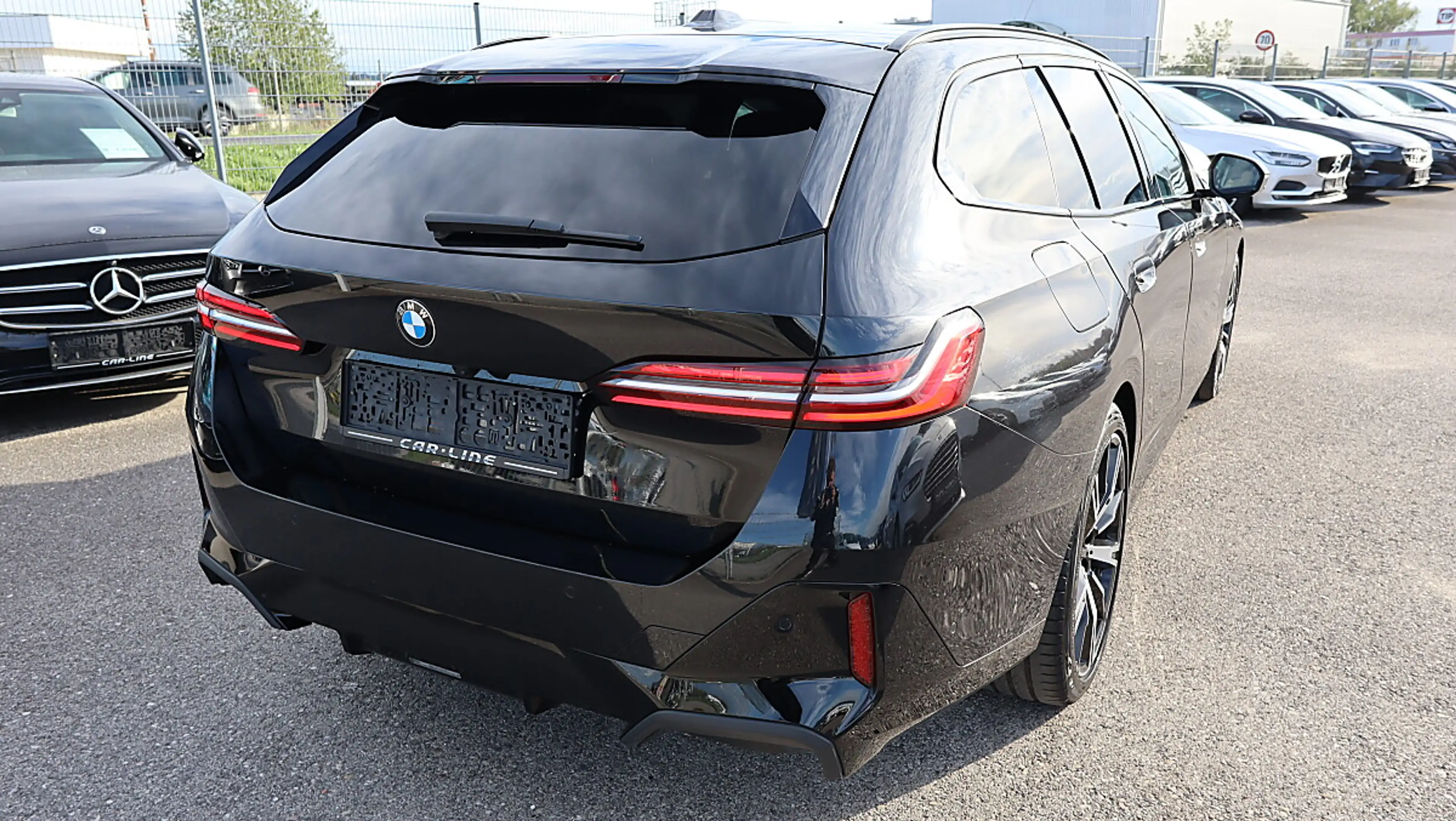 BMW 540 d xDrive Touring M Sport Driving Assistent Pro ... — photo 7