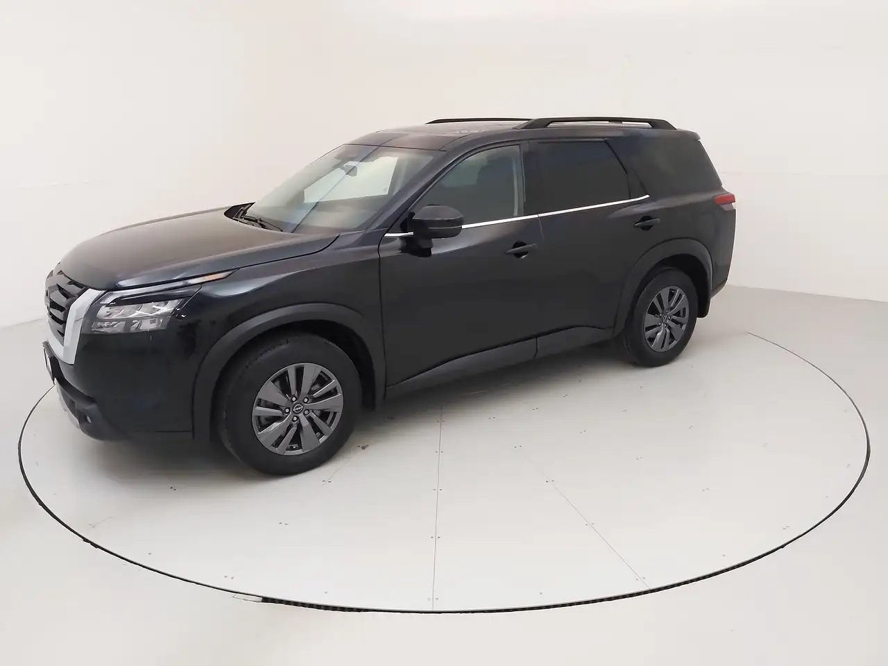 Nissan Pathfinder photo Nissan Pathfinder