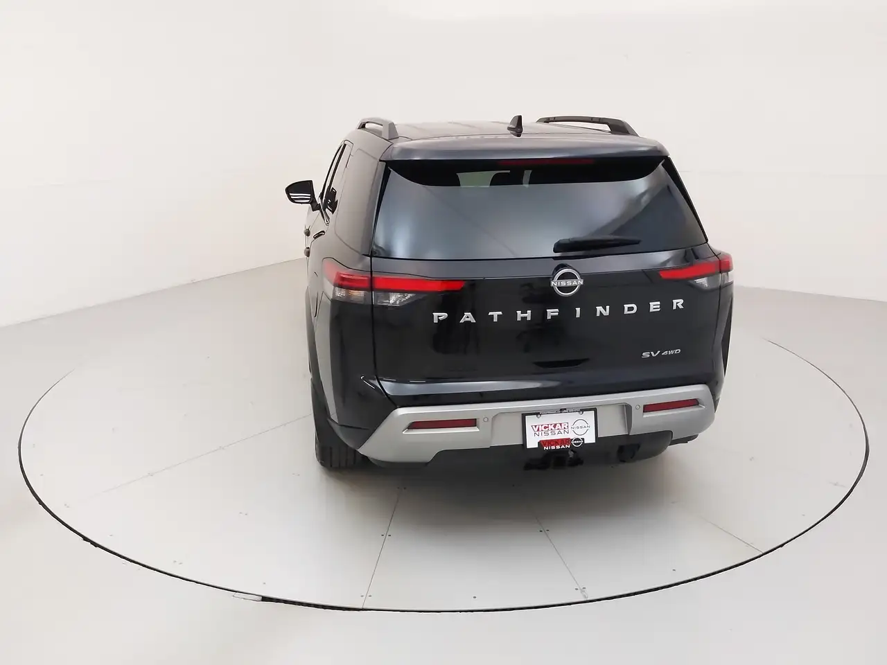 Nissan Pathfinder photo Nissan Pathfinder