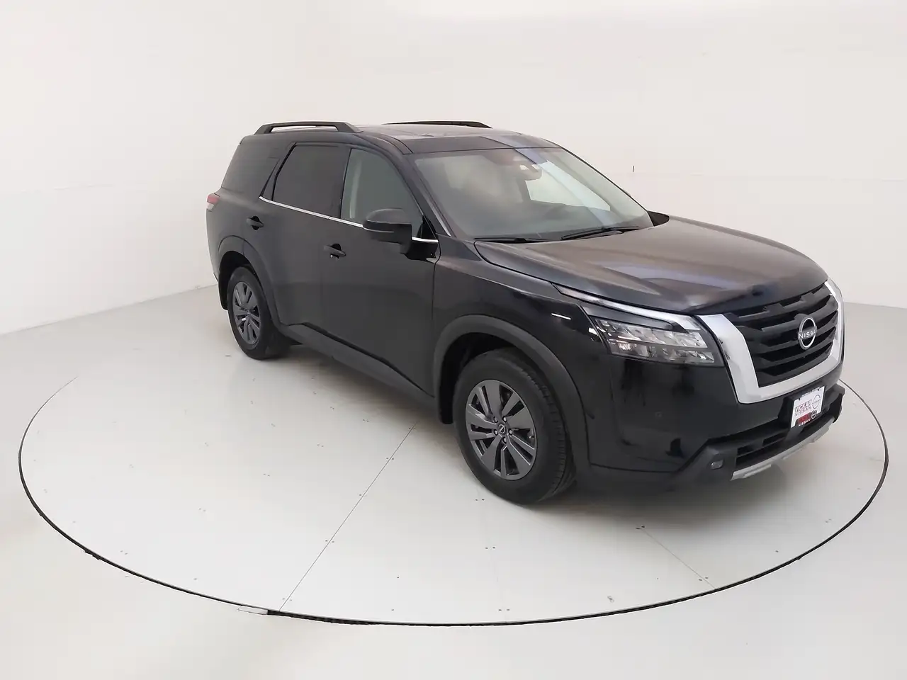 Nissan Pathfinder photo Nissan Pathfinder