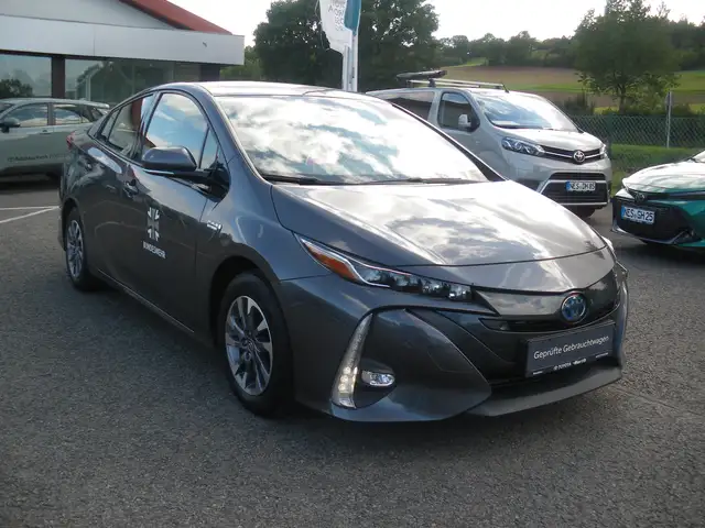 Toyota Prius Plug in Plug in Hybrid Comfort