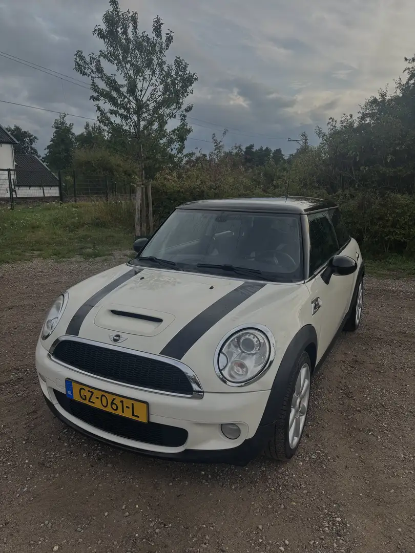 MINI Cooper 1.6 Cooper S Biały - 1