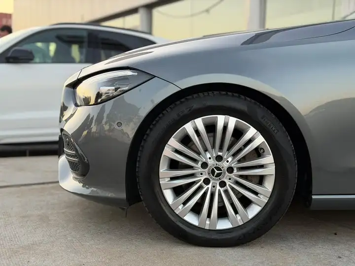 Mercedes-Benz Clase C 2022, foto 8
