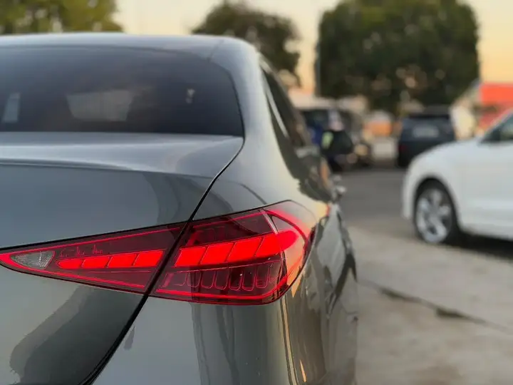 Mercedes-Benz Clase C 2022, foto 10