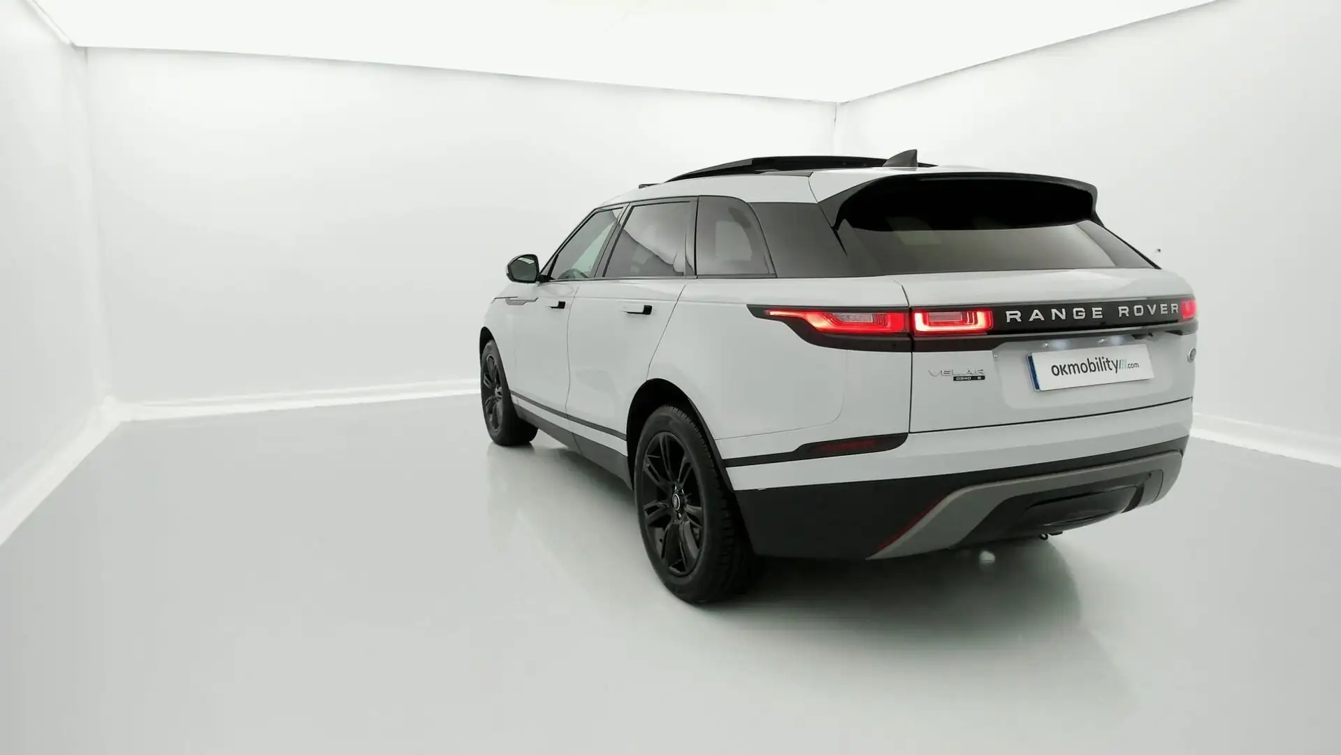 Land Rover Range Rover Velar 2.0D S 4WD Aut. 240 White - 2
