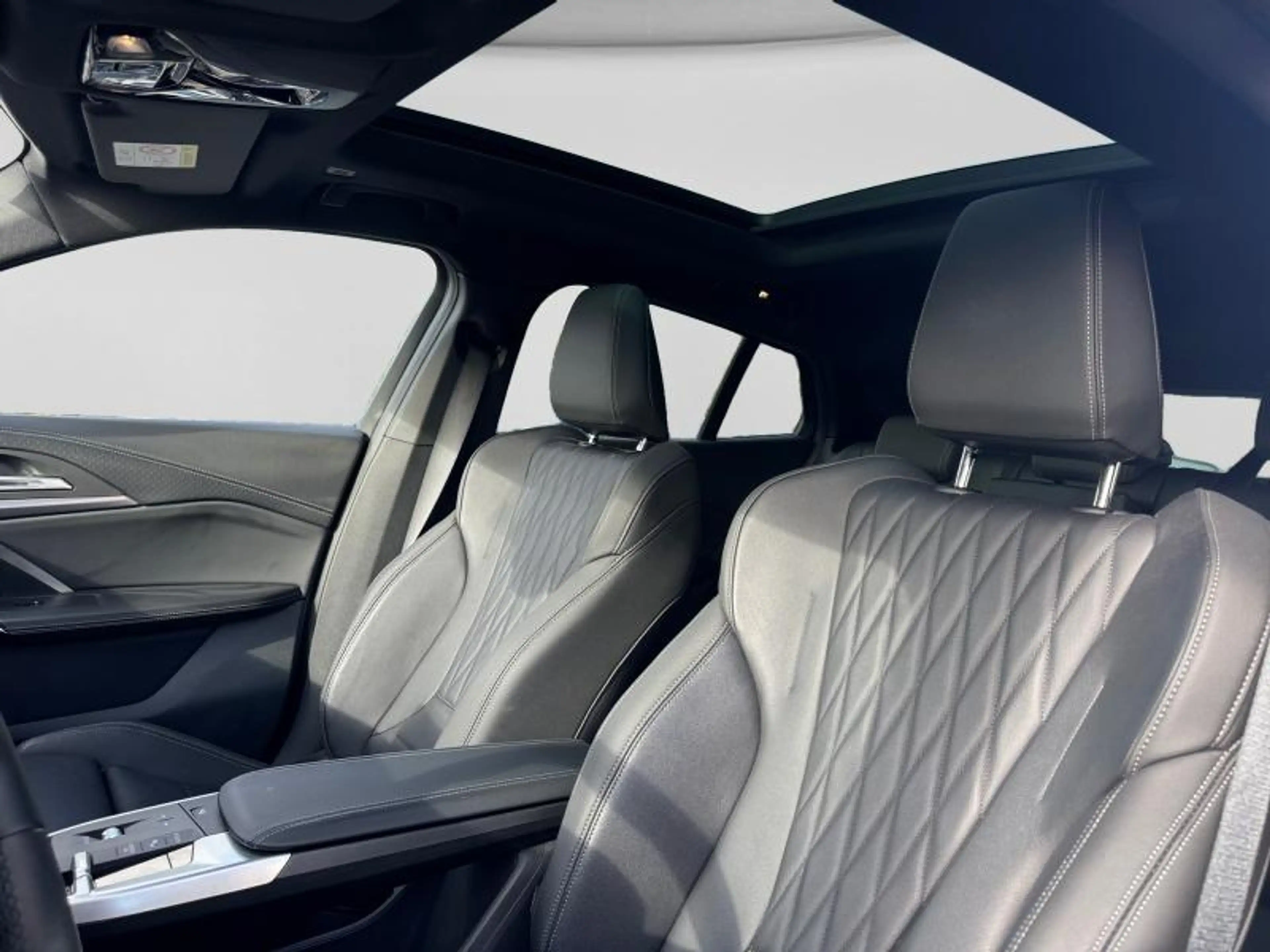BMW iX2 M Sportpakket — photo 8