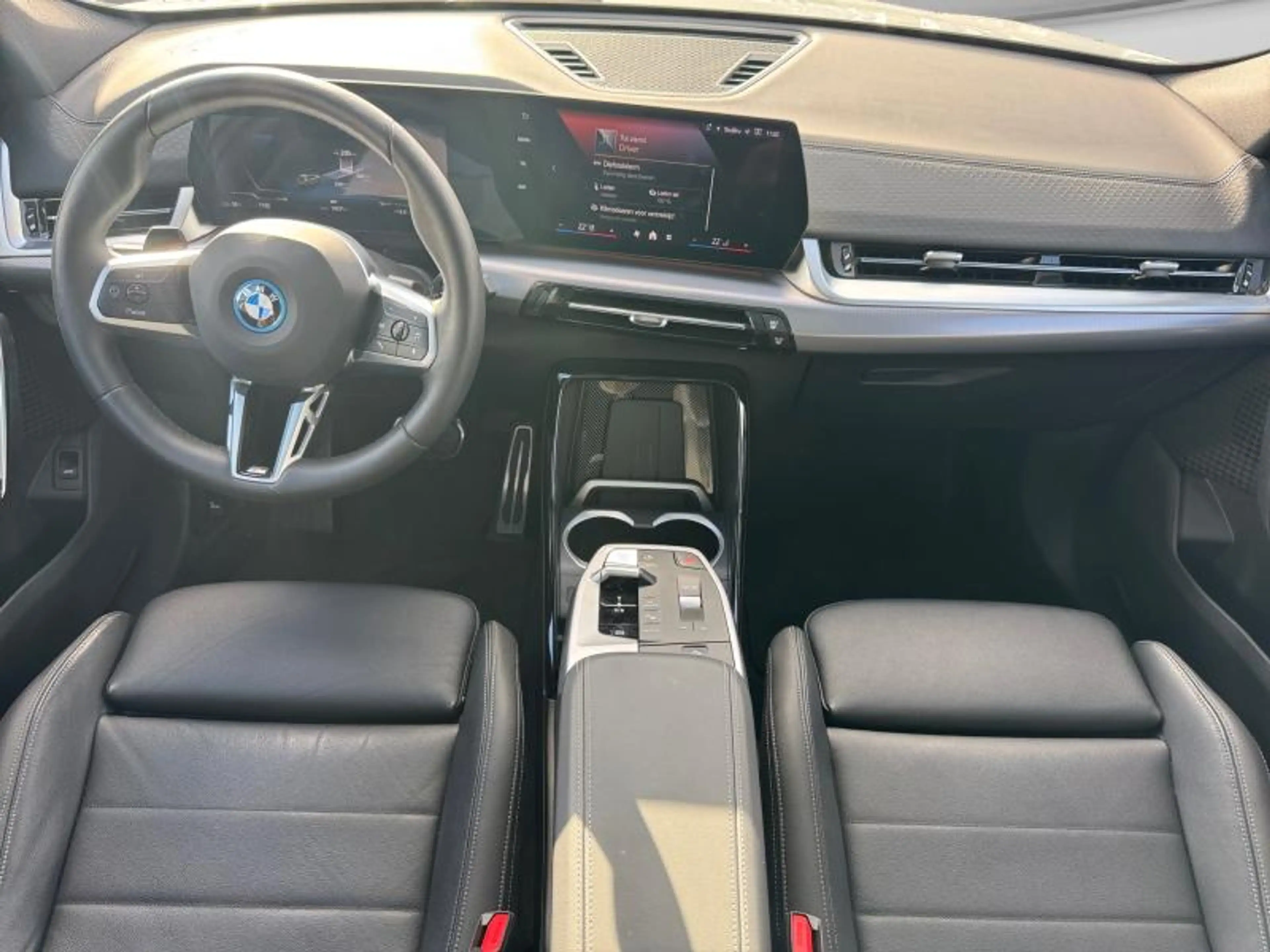 BMW iX2 M Sportpakket — photo 9