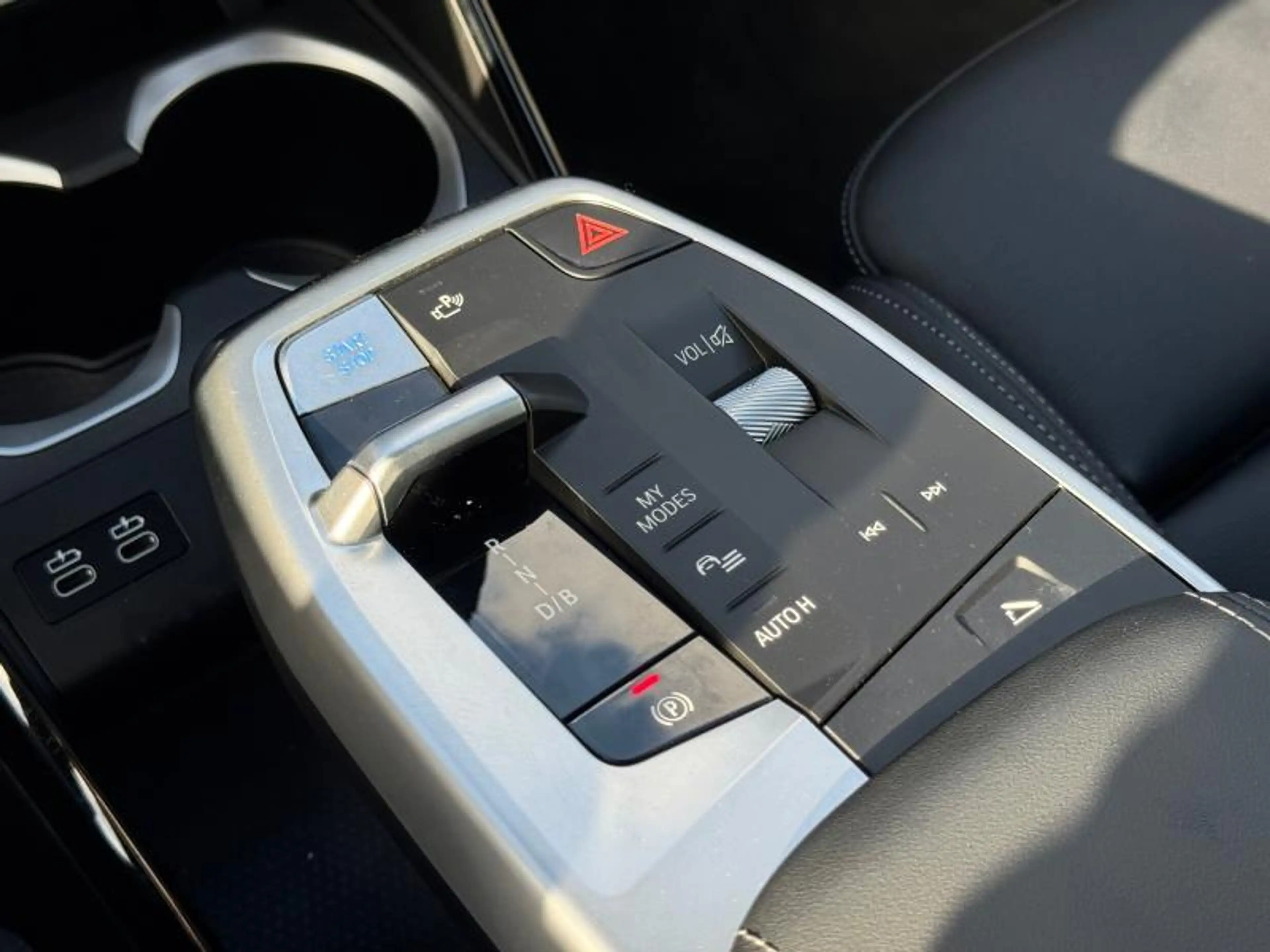 BMW iX2 M Sportpakket — photo 13