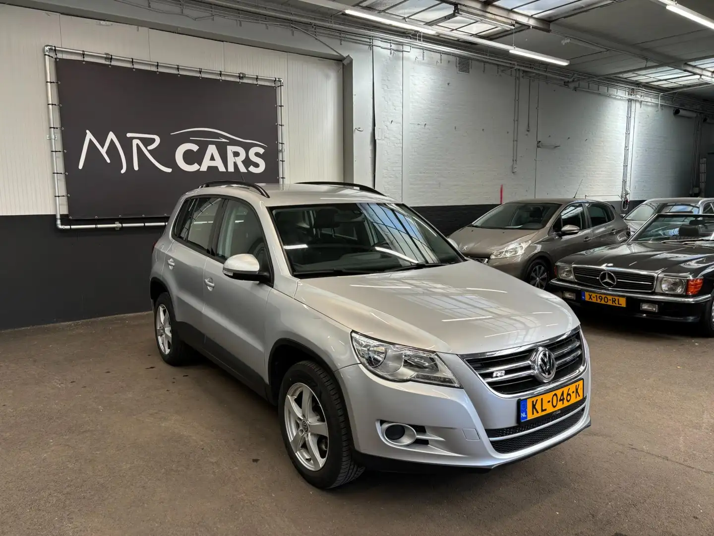 Volkswagen Tiguan 1.4 TSI Trend&Fun Airco/Navi/Cruise Control Gris - 2