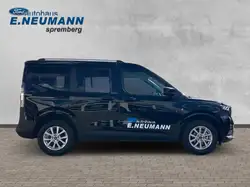 Ford Tourneo Courier Titanium*FAHR ASSISTENZPAKET*