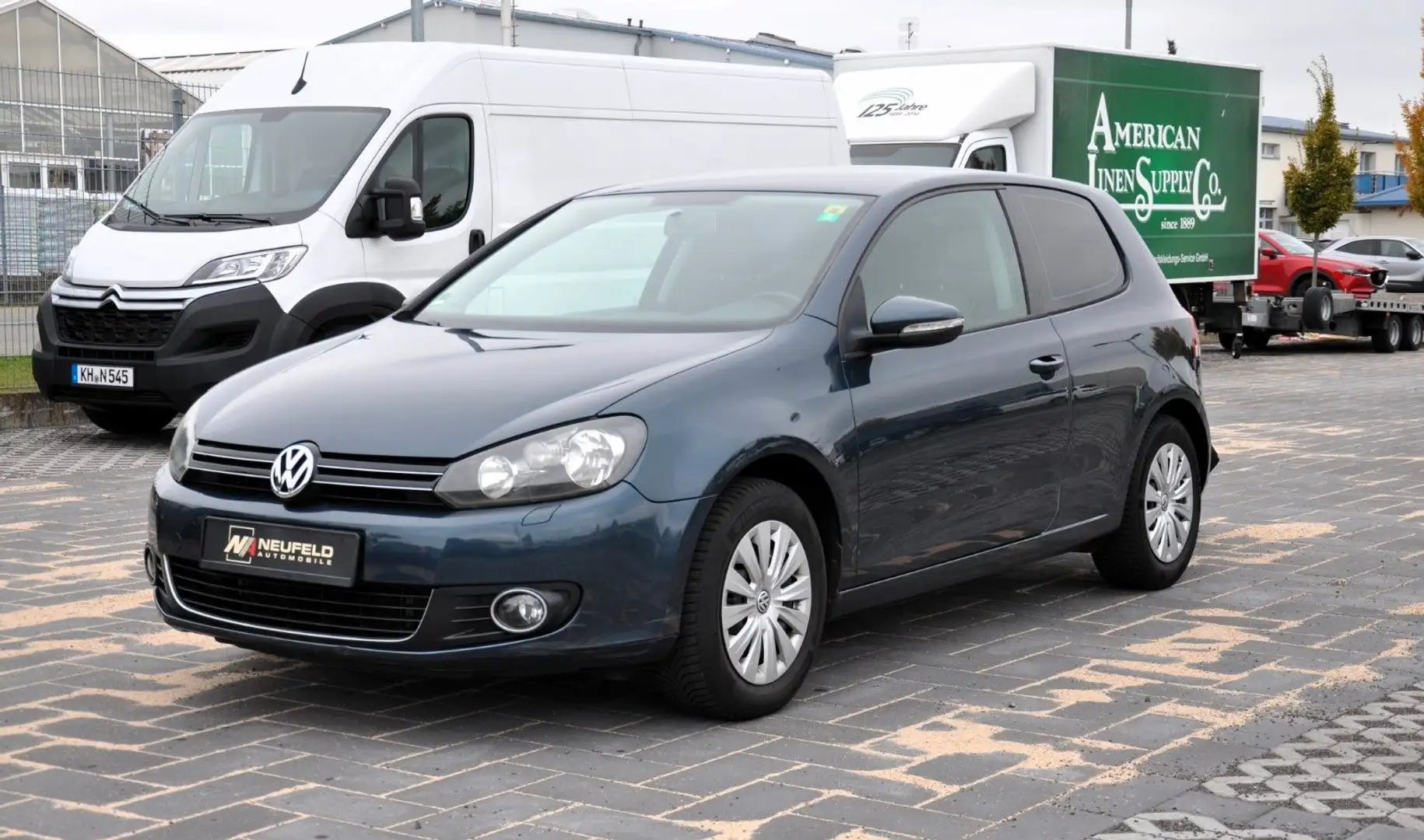 Volkswagen Golf VI Highline Blau - 1