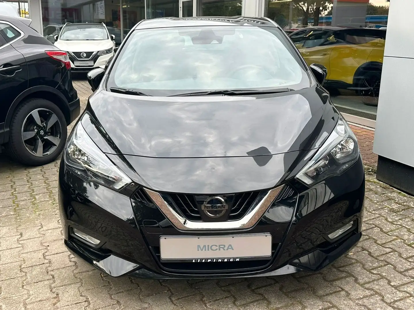 Nissan Micra 1.0 N-Way Schwarz - 2