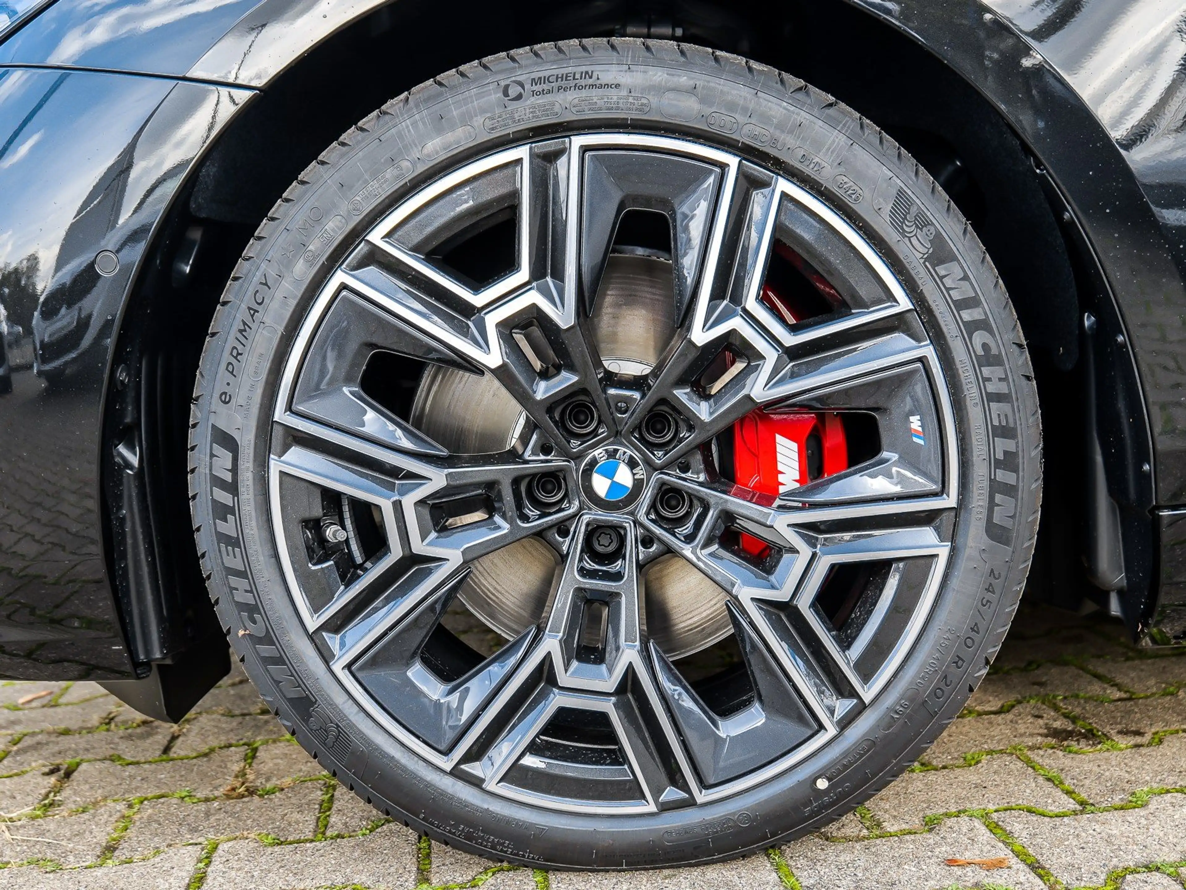 BMW i5 eDrive40 Limousine M Sport HUD ACC AHK RFK — photo 4