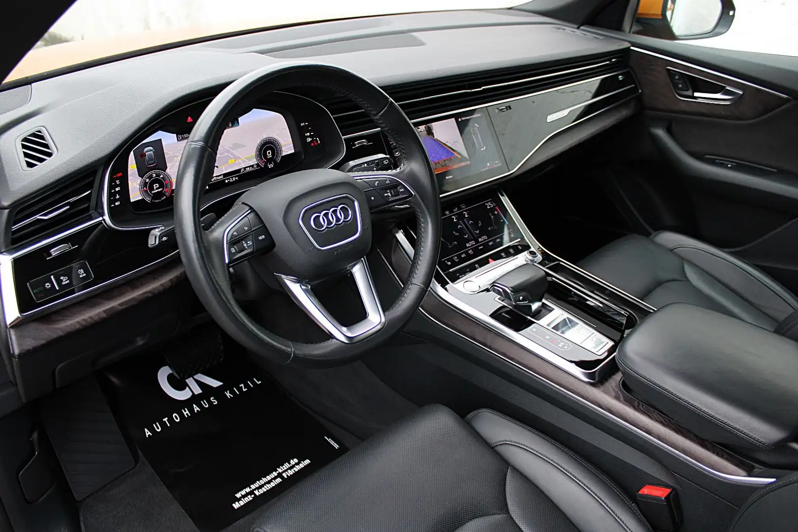 Audi Q8 50TDI Hybrid/Diesel Kamera,Virtual,Bang&Oluf. Оранжевый - 2