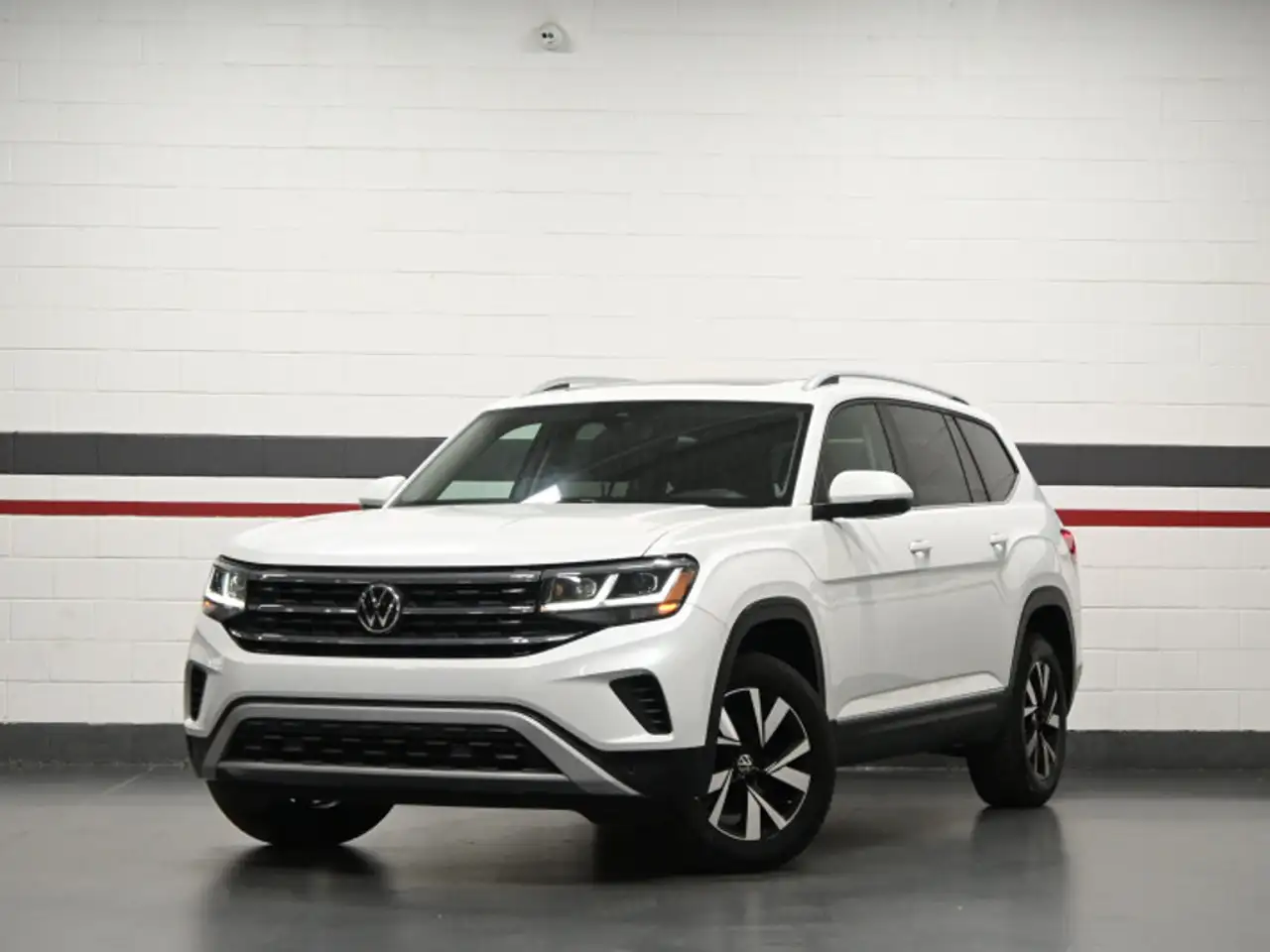 Volkswagen Atlas photo Volkswagen Atlas