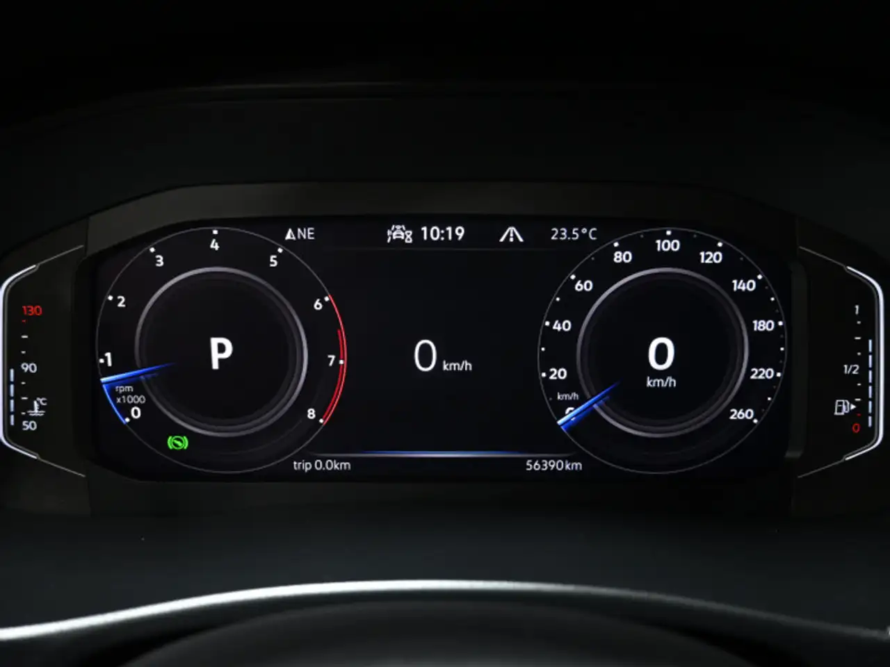 Volkswagen Atlas photo Volkswagen Atlas
