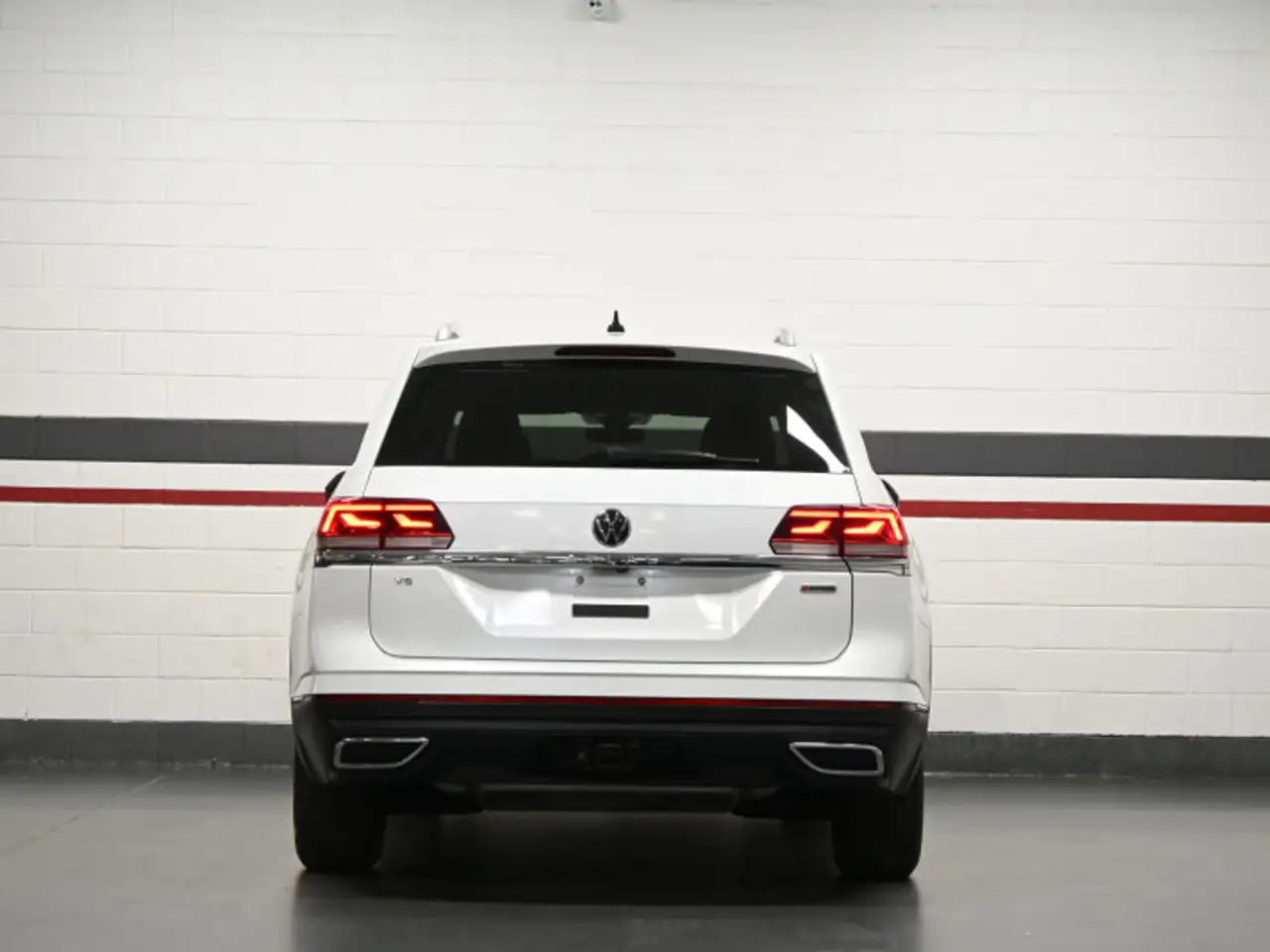 Volkswagen Atlas photo Volkswagen Atlas