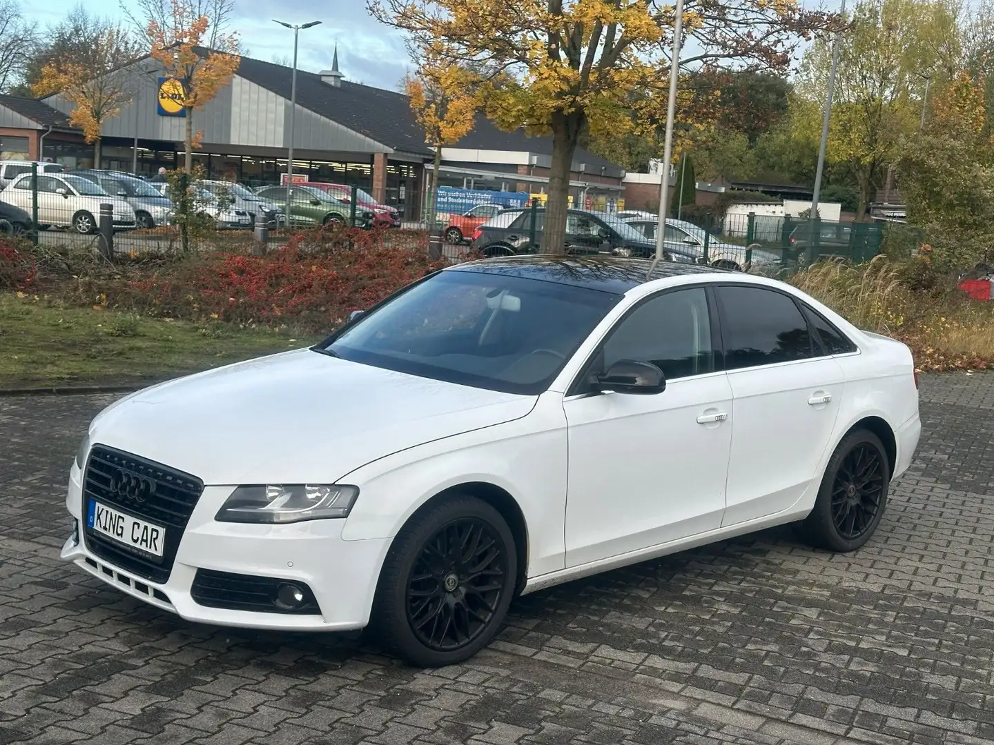 Audi A4 Lim. Ambiente*AUTOMATIK*VOLL LEDER*ALU*132 KW Weiß - 1
